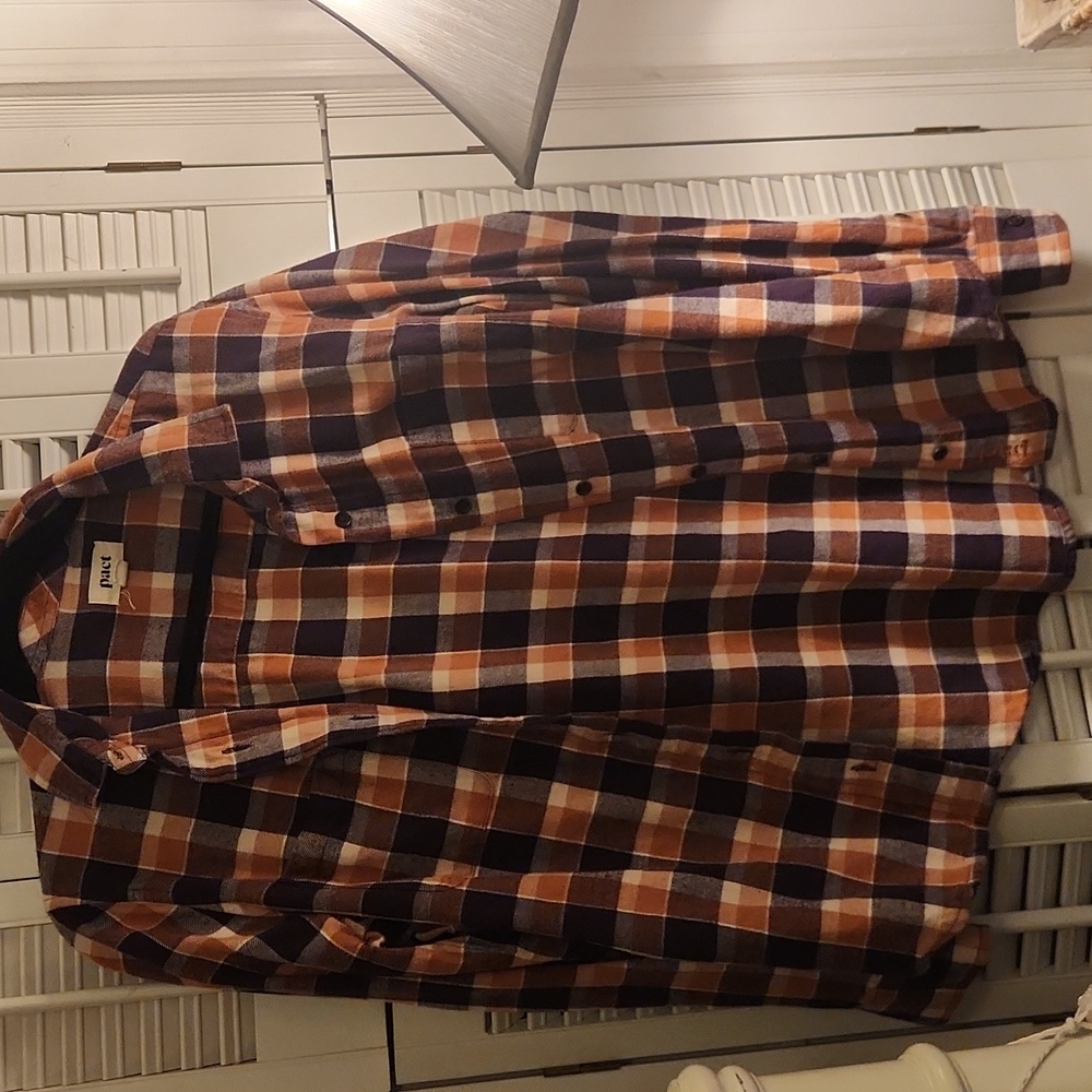PACT Organic Flannel Button Down